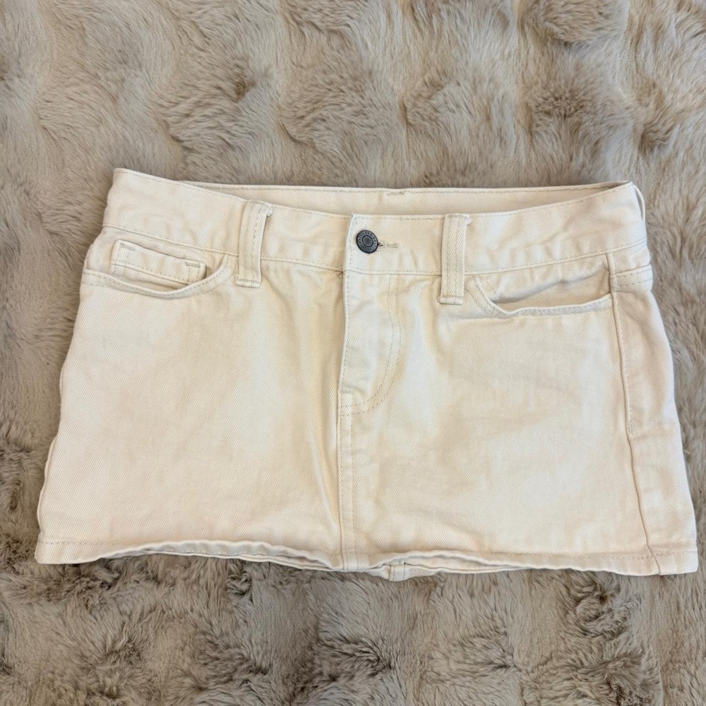 Brandy Melville Cream Mini Skirt